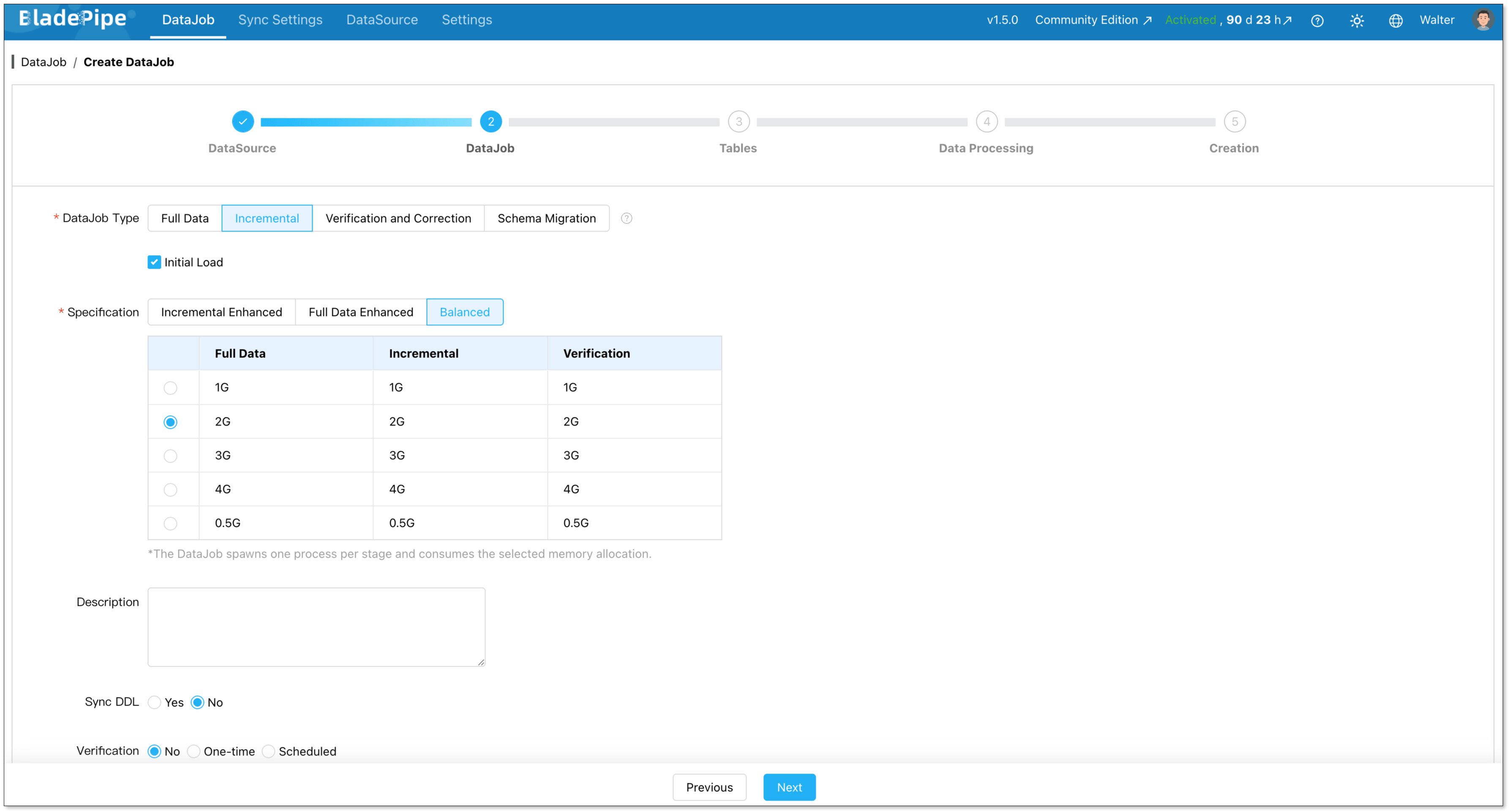 BladePipe task type configuration — incremental sync with full initialization